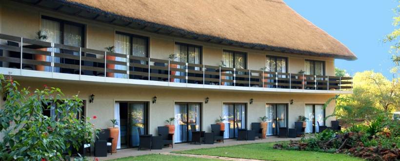 Azambezi River Lodge - www.safaris101.com