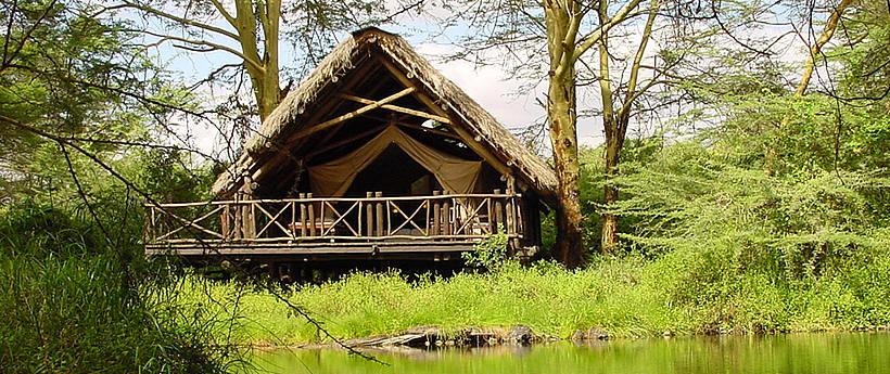 Finch Hatton's Camp (Tsavo West National Park) Kenya - www.photo-safaris.com