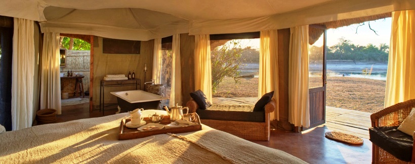 Mchenja Bush Camp (South Luangwa National Park) Zambia - www.safaris101.com