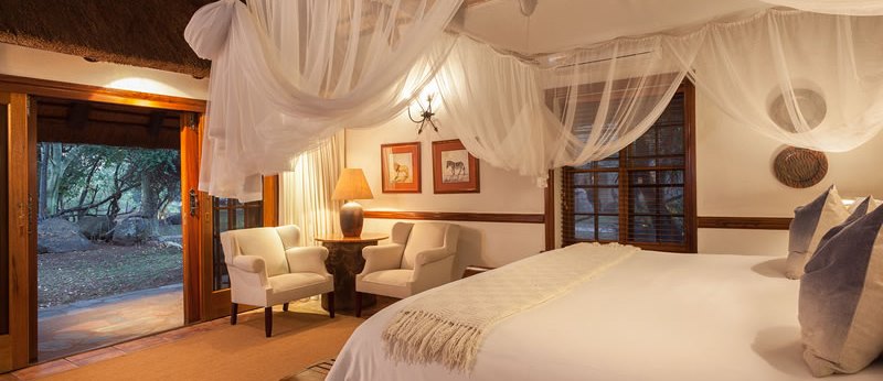 Thornybush Waterside Lodge (Thornybush Game Reserve) South Africa - www.Africansafaris.Travel