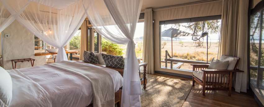 Chikwenya Safari Lodge (Mana Pools National Park) Zimbabwe - www.photo-safaris.com