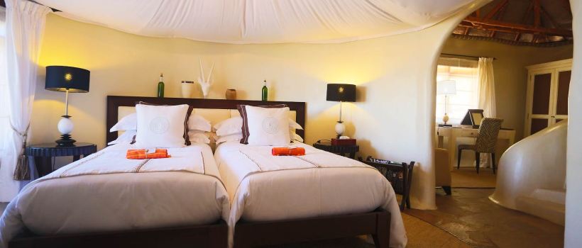 Olarro Lodge (Masai Mara) Kenya - www.safaris101.com