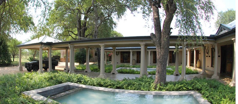 Rattray's on MalaMala (Sabie Sand Game Reserve) South Africa - www.photo-safaris.com