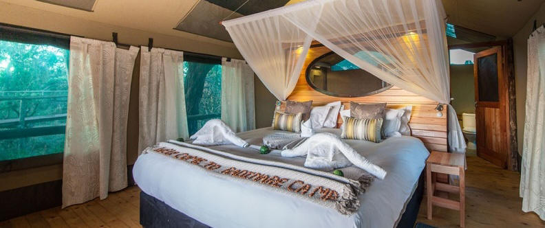 Rra Dinare Camp (Okavango Delta) Botswana - www.safaris101.com