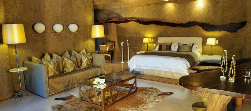 Sabi Sabi Earth Lodge (Sabi Sand Game Reserve) South Africa - www.photo-safaris.com