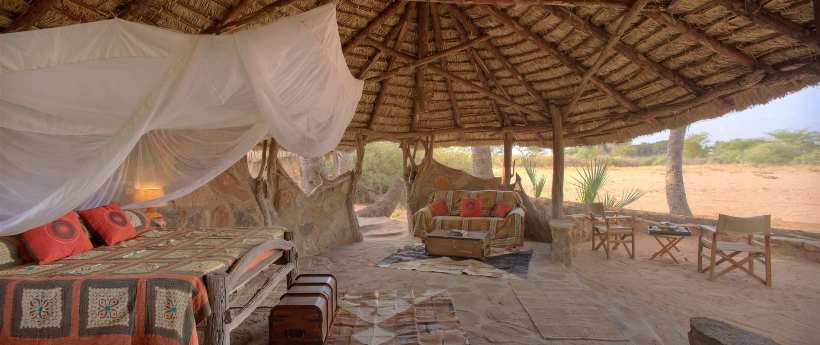 Saruni Samburu (Samburu Game Reserve) Kenya - www.photo-safaris.com