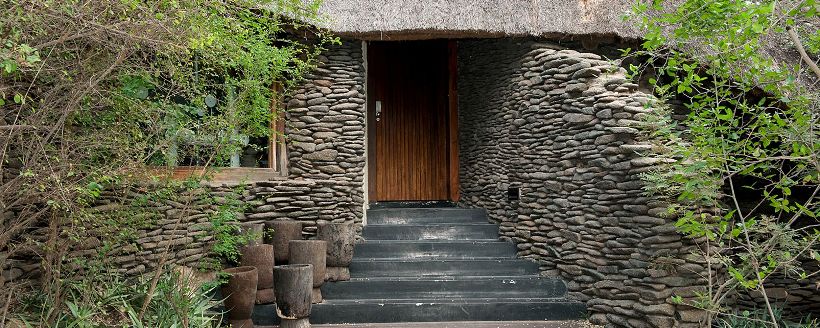 Singita Boulders Lodge (Sabi Sand Game Reserve) South Africa - www.photo-safaris.com