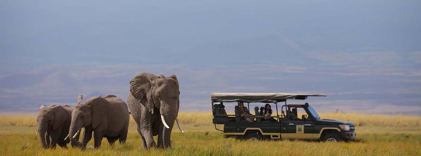 Tortilis Camp (Amboseli National Park) Kenya - www.safaris101.com