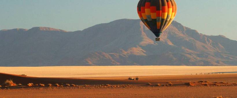 Wolwedans Ballooning - www.photo-safaris.com